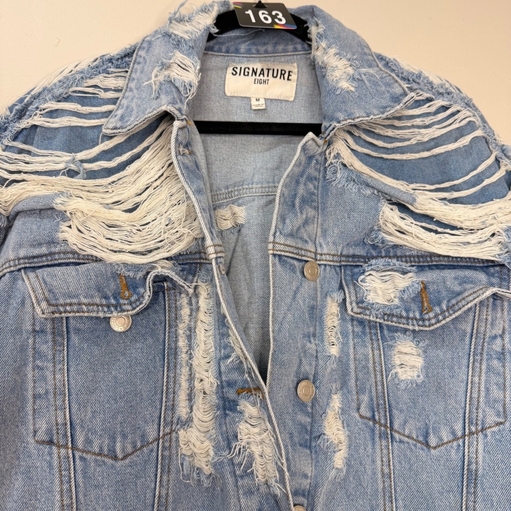 #163 SIGNATURE EIGHT Distressed Jacket PTP: 24.5" Oversized shredded Denim - Picture 5 of 12